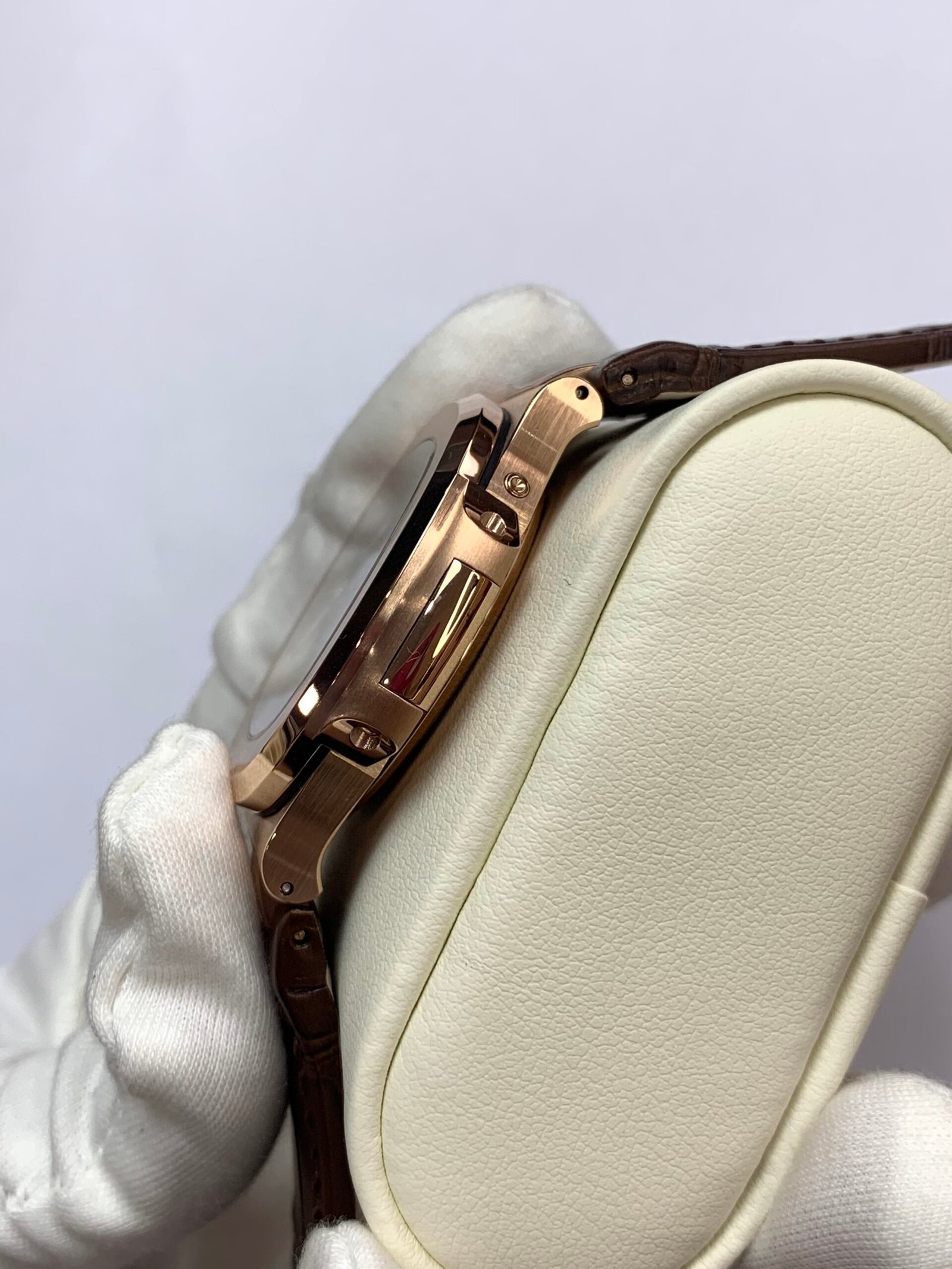 Patek Philippe Super Clone Watch 1:1 NAUTILUS 5712R-001 - Image 8