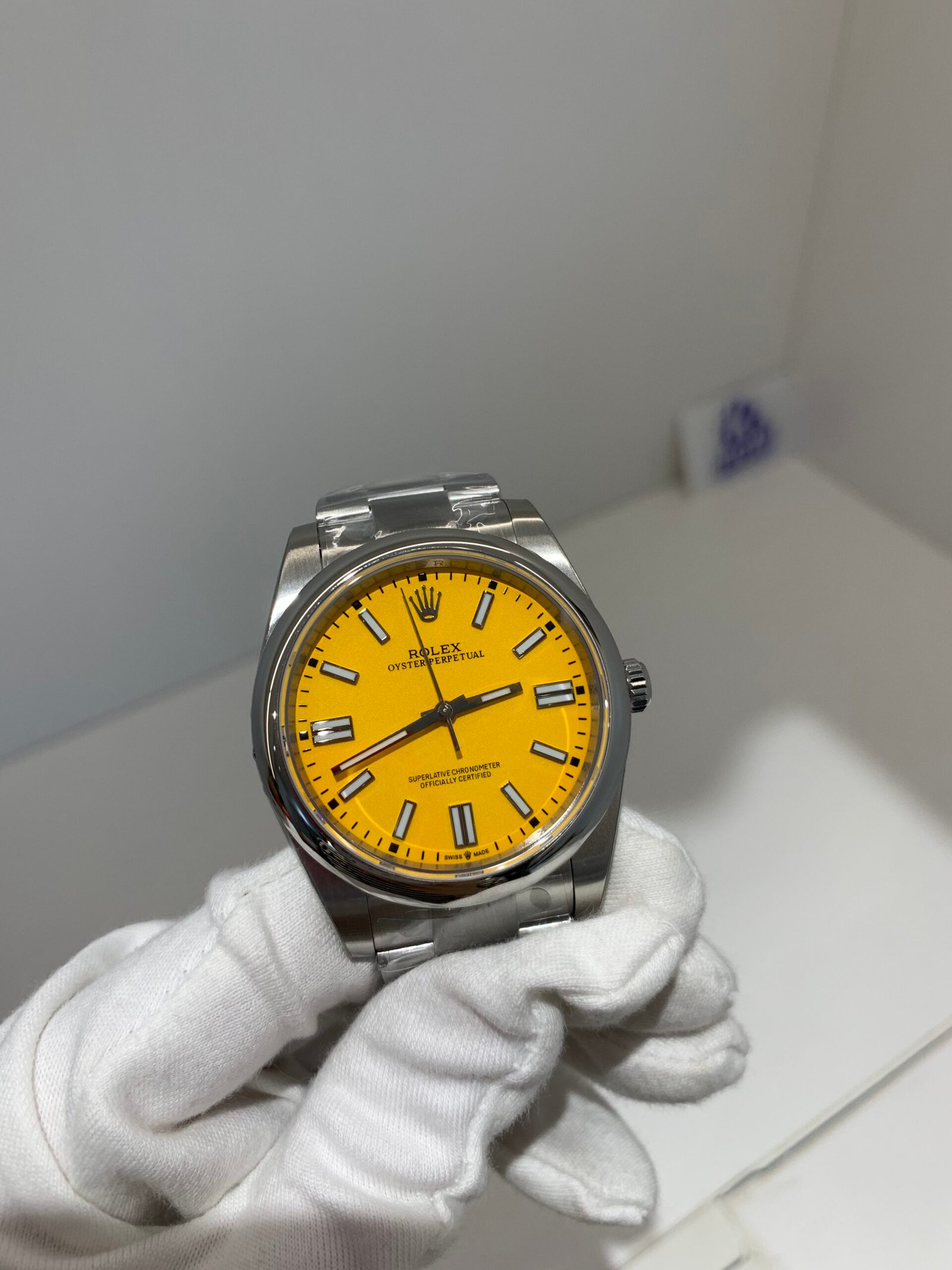 Rolex Super Clone Watch 1:1 OYSTER PERPETUAL M124300-0004 - Image 3