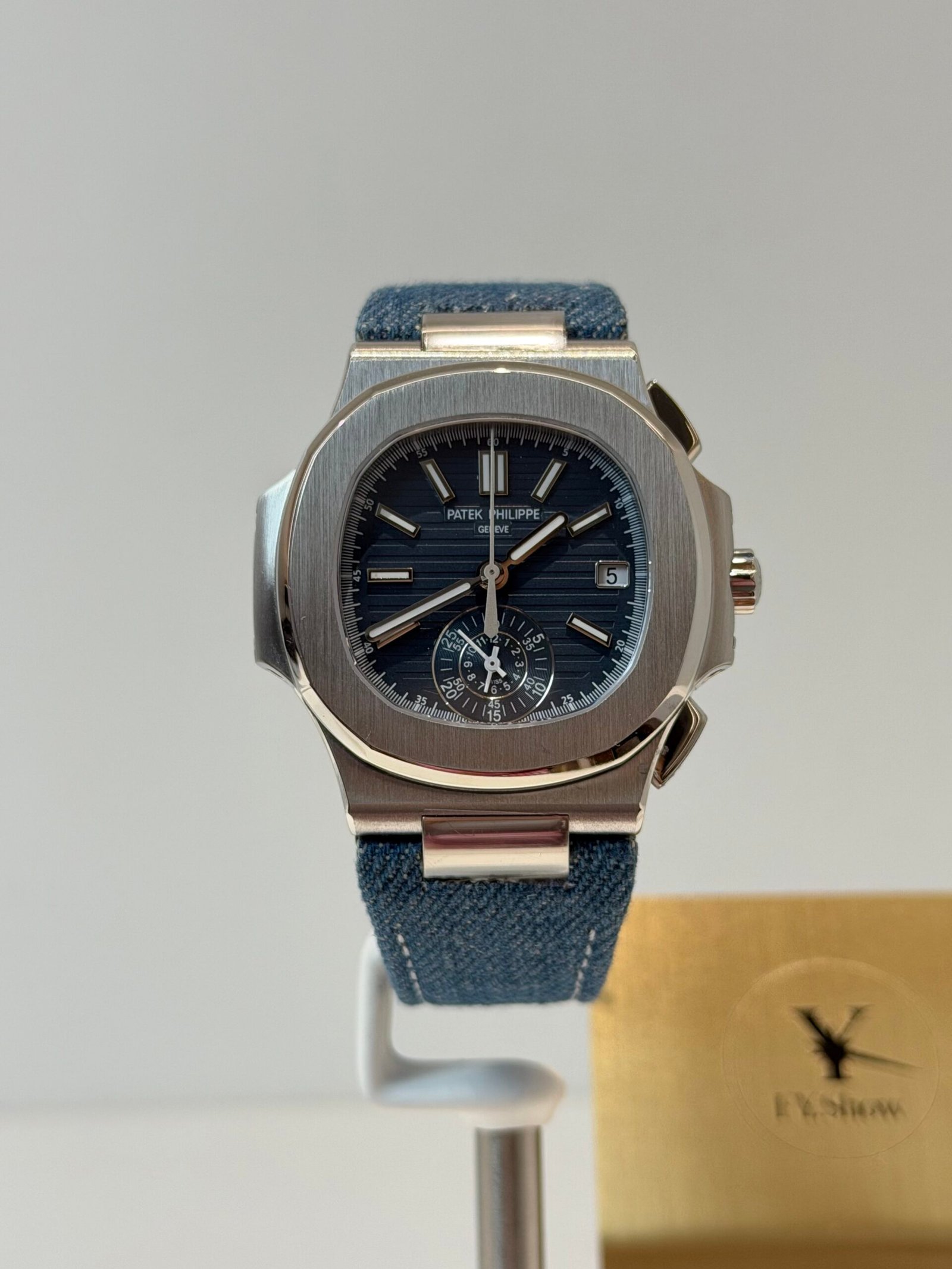 Patek Philippe Super Clone Watch 1:1 NAUTILUS 5980/60G-001