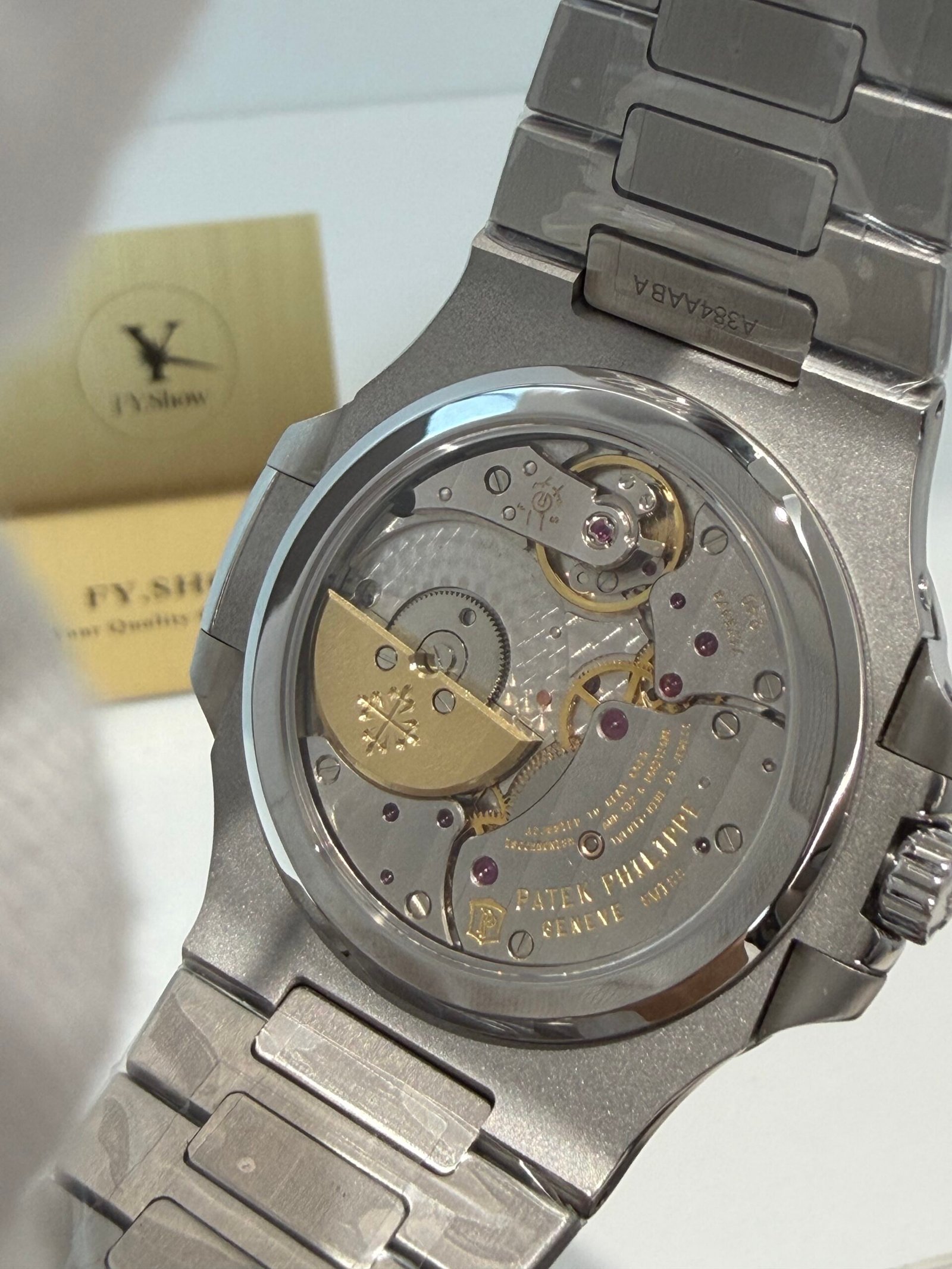 Patek Philippe Super Clone Watch 1:1 NAUTILUS 5712/1A-001 - Image 10